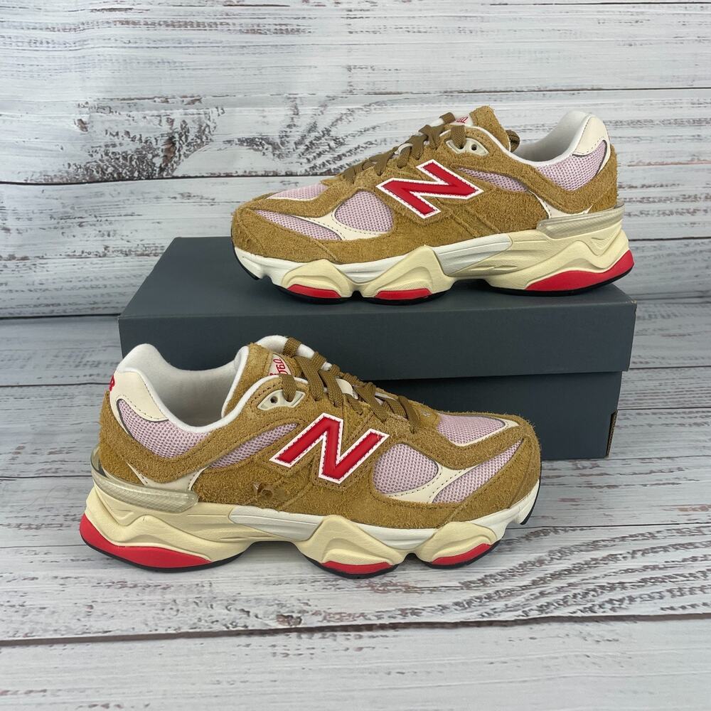 New Balance 9060 Kids 5.5M (Womens Sz 7-7.5) Lifestyle Sneakers Beige Rose